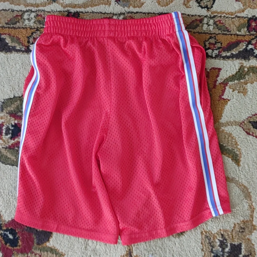 Shorts - Picture 2 of 2
